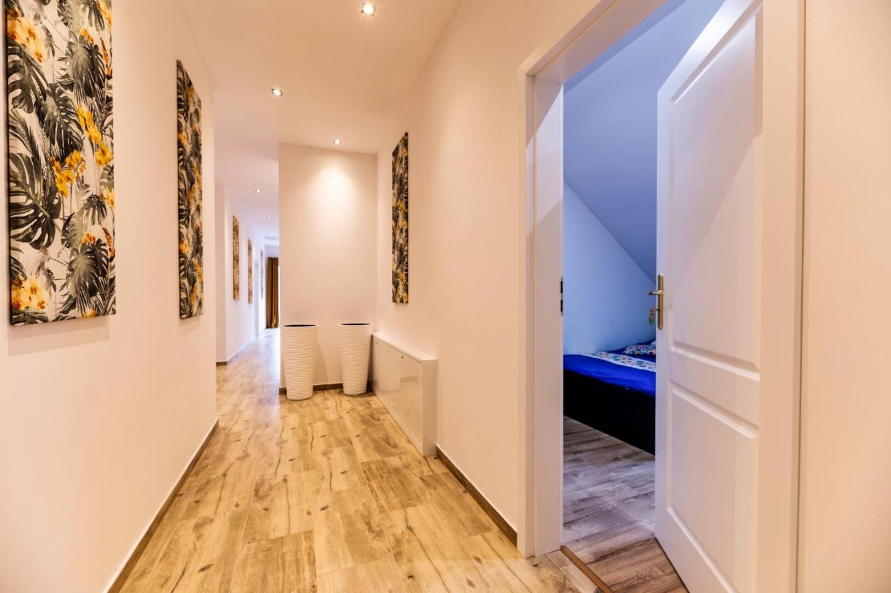 Apt Fiona4 Centrum700M Parking Bezplatny Monitorowany Salon Z Sypialnia Tv Lazienka Kuchnia Rekuperacja Karpacz Luaran gambar